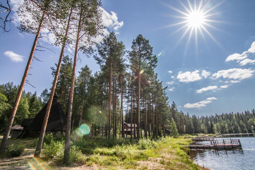 Lomaperkkioe Cottages Kajaani Szoba fotó