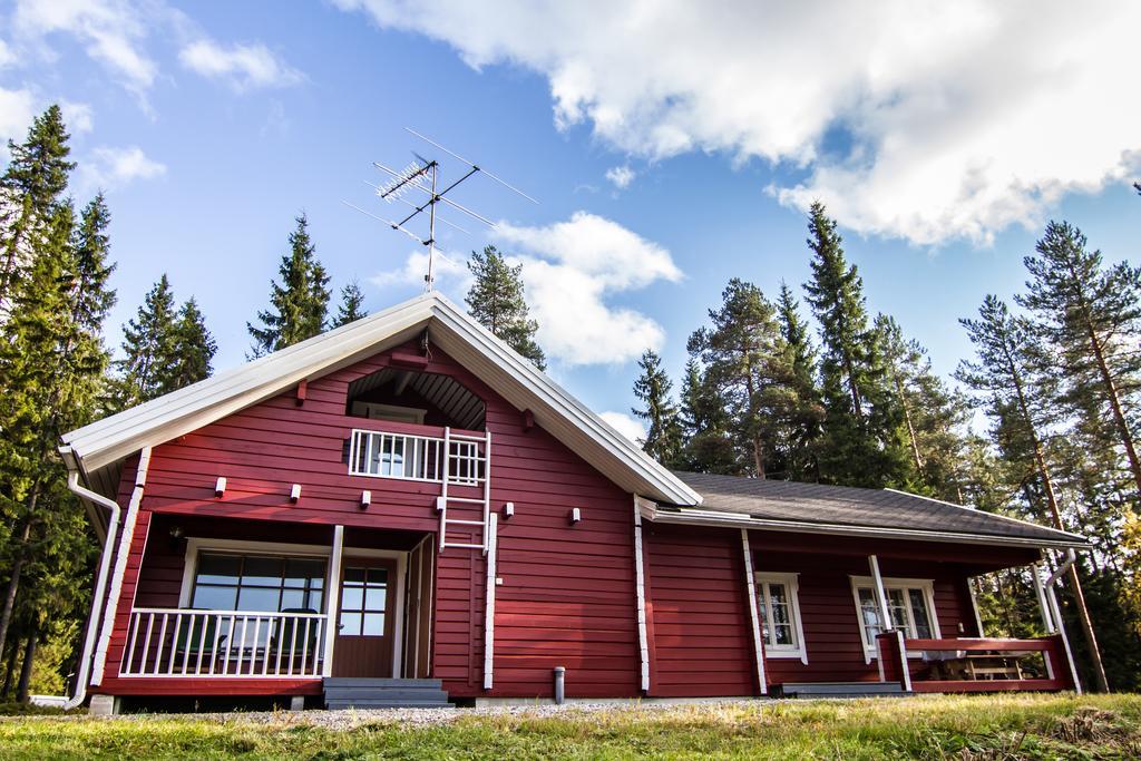 Lomaperkkioe Cottages Kajaani Szoba fotó