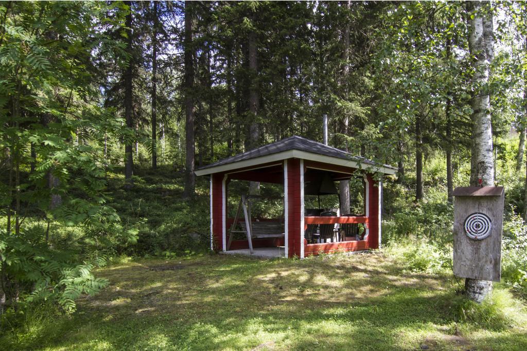 Lomaperkkioe Cottages Kajaani Kültér fotó
