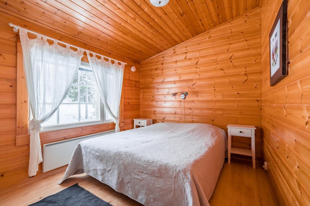 Lomaperkkioe Cottages Kajaani Kültér fotó